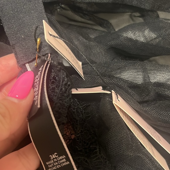 Victoria secrets black babydoll size 34C - Picture 6 of 6